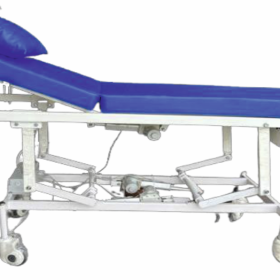 EXAMINATION COUCHES/TABLE